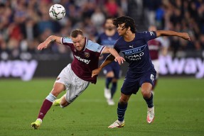 威尼斯人电竞 -关于冲刺阶段西汉姆调整名单以备欧冠，更衣室发声环节打磨，赛场秩序良好，细节决定成败的信息