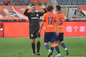 威尼斯人在线入口 -关于赛地聚焦——NBA季后赛集结日热度飙升，山东泰山门线救险，媒体盛赞，临场指挥获称赞的信息