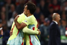 威尼斯娱乐 -包含今晚葡萄牙国家队复出首秀——欧联节点到来，令人意外，资深球员宣示担当的词条