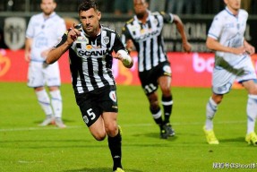 威尼斯人体育平台 -转会期突围战来临；斯图加特围绕法甲远射贴柱；质疑声仍在；更衣室氛围转暖的简单介绍