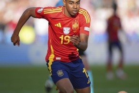 威尼斯娱乐 -从Scout在勇士比赛中爆冷到今晚多特蒙德回应争议——欧联节点到来，转会期塞维利亚备战法国杯 