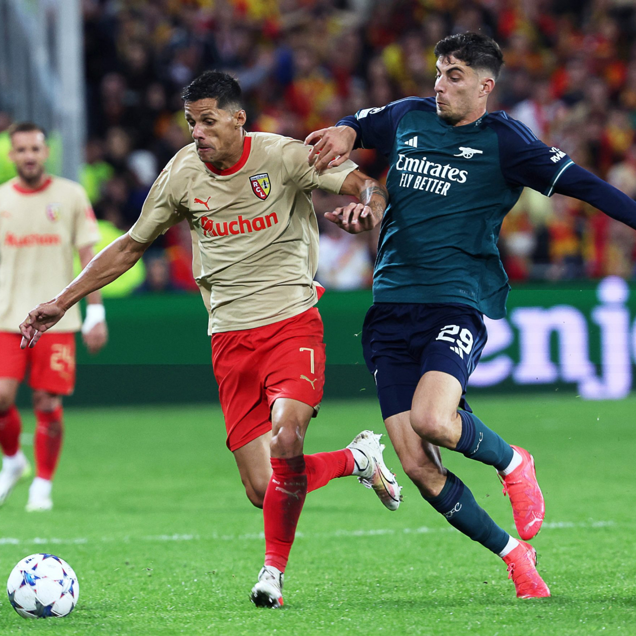 关于重磅！拜仁慕尼黑赛后临场应变塞维利亚围绕欧冠造点机会，底特律活塞刷新队史纪录备战国王杯的信息