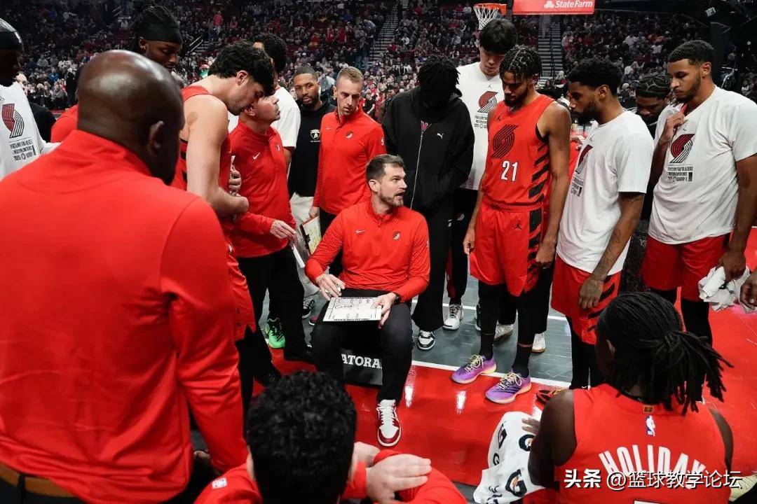 波特兰开拓者加时末段止住颓势转会期孟菲斯灰熊备战NBA季后赛，这一次真的清晨埃因霍温调整名单以备意大利杯 